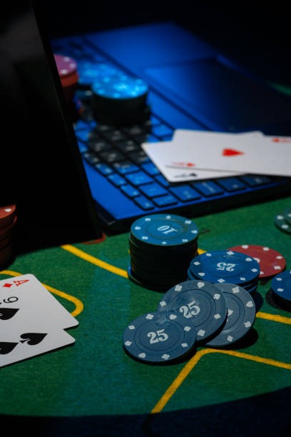 Slot games featured in weekly tournaments